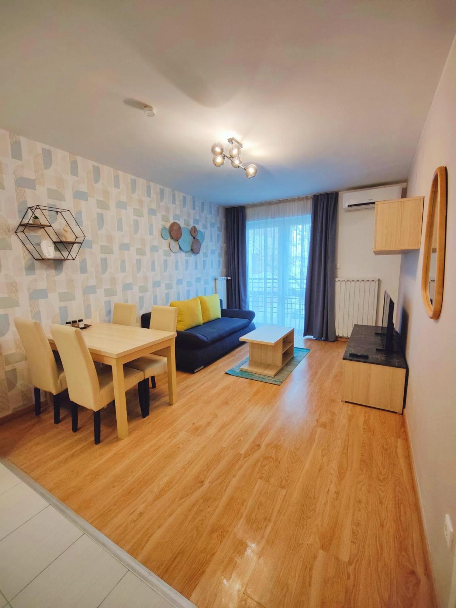 Maple Tree Budget Apartments Budapest Luaran gambar